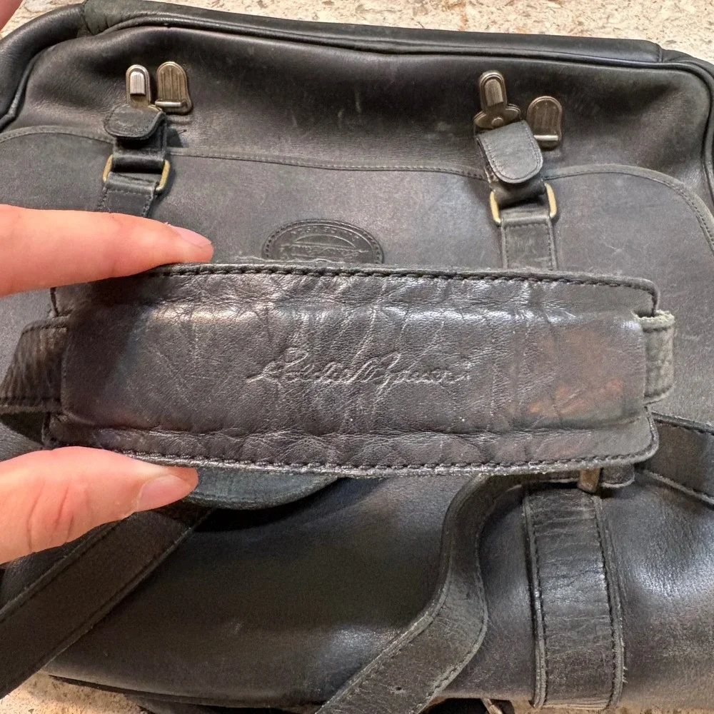 Vintage Eddie Bauer Black Leather Messenger Bag Briefcase Laptop Shoulder Bag